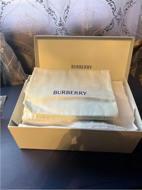 Burberry Check Mews Espadrille Pumps - Picture 11 of 14